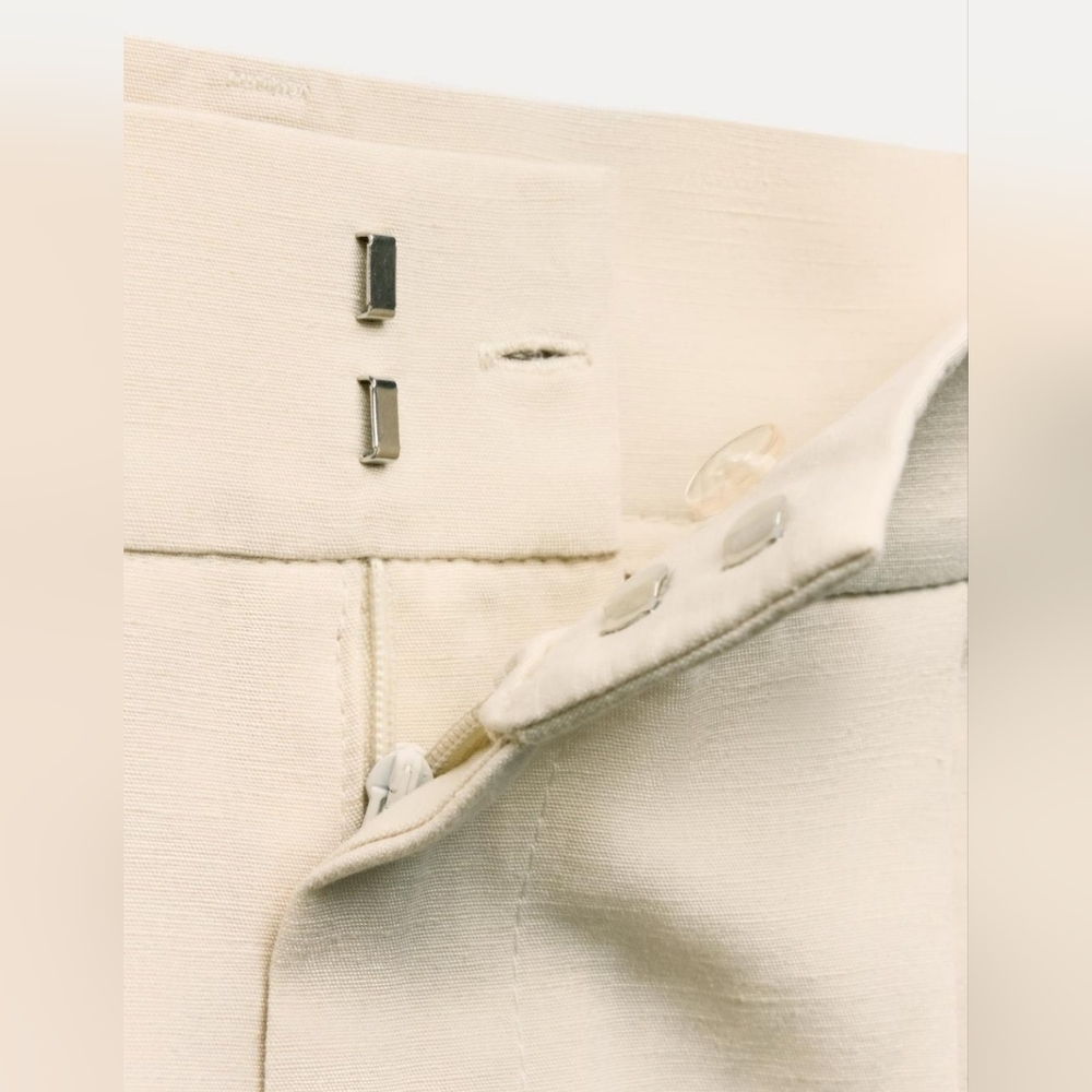 ZARA Pleated shorts - Picture 4 of 4
